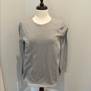 ANN MASHBURN Gray Striped Long Sleeve Top